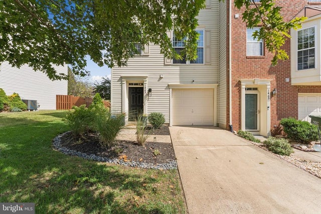 1463 Fawn Hollow Ln, Woodbridge