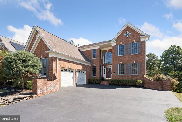 5923 Interlachen Ct, Haymarket