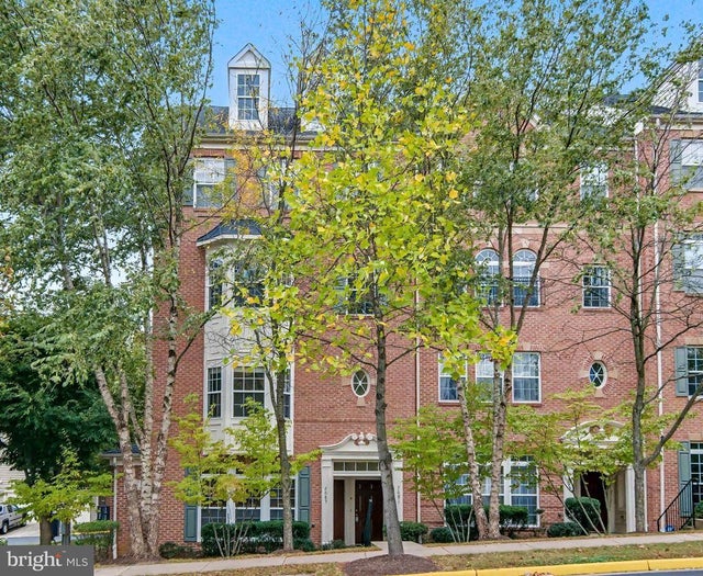 2689 Sheffield Hill Way, Woodbridge