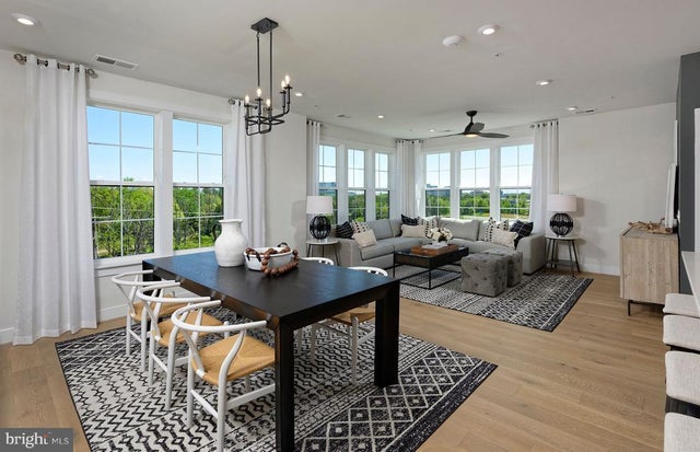 5810 Moonstone Way #207, Haymarket