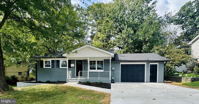 14212 Fallbrook Ln, Woodbridge