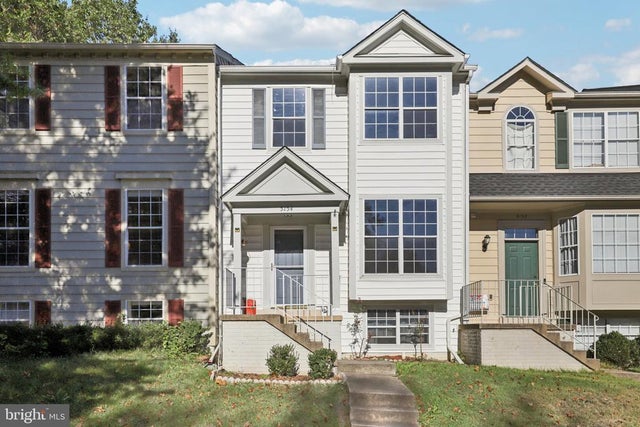 5154 Meeting Pl, Woodbridge