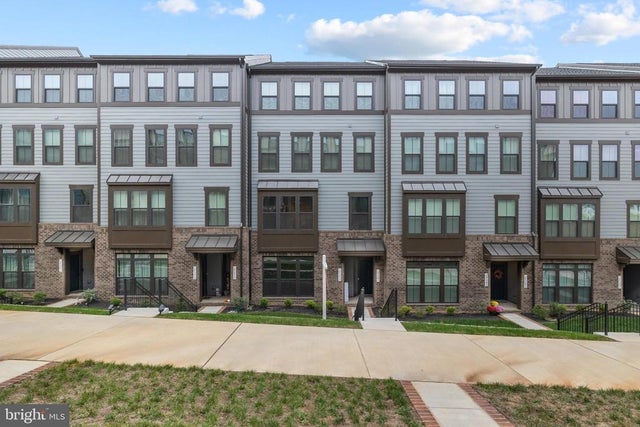 17379 Harrison Ridge Dr, Dumfries