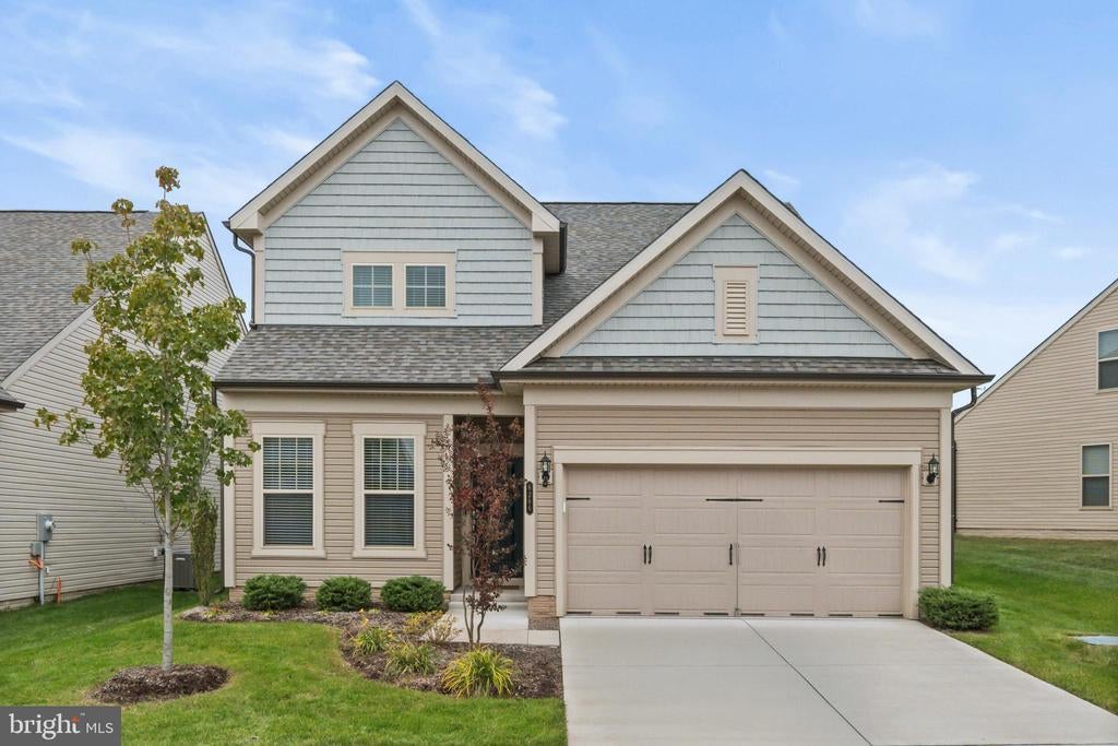 6266 Zinnia Ln, HAYMARKET