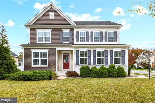 10428 Golden Aster Ct, Bristow