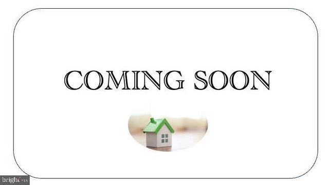 8605 Ellis Ford Pl, Gainesville