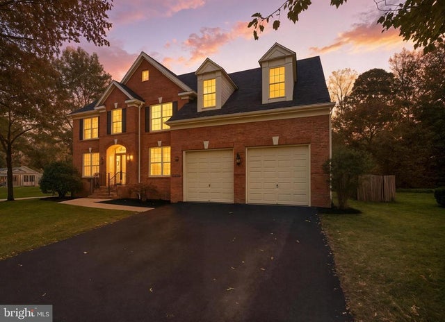 16830 Tidewater Ct, Woodbridge