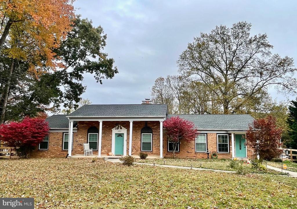 13827 Spriggs Rd, MANASSAS