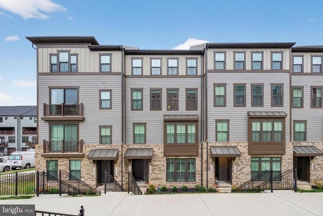 17454 Southern Shores Dr, Dumfries