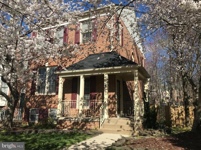 12165 Abbey Glen Ct, Woodbridge