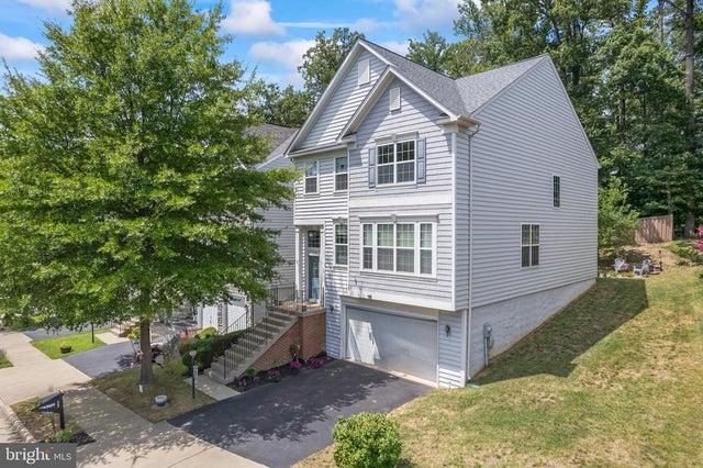 3489 Eagle Ridge Dr, Woodbridge