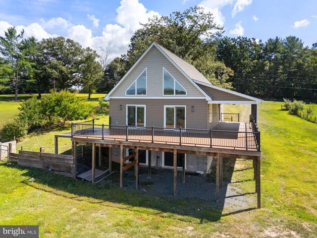 395 Seven Ponds Rd, Amissville