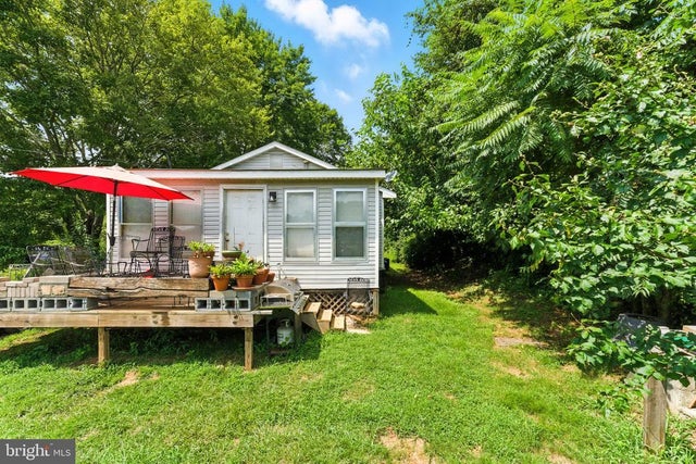 14 Jenkins Ln, Sperryville