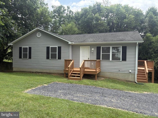 296 Bryce Blvd, Mount Jackson