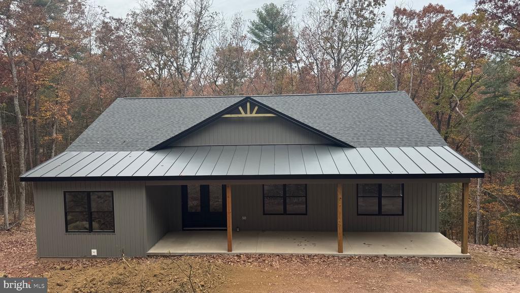 125 Crab Apple Rd, MOUNT JACKSON