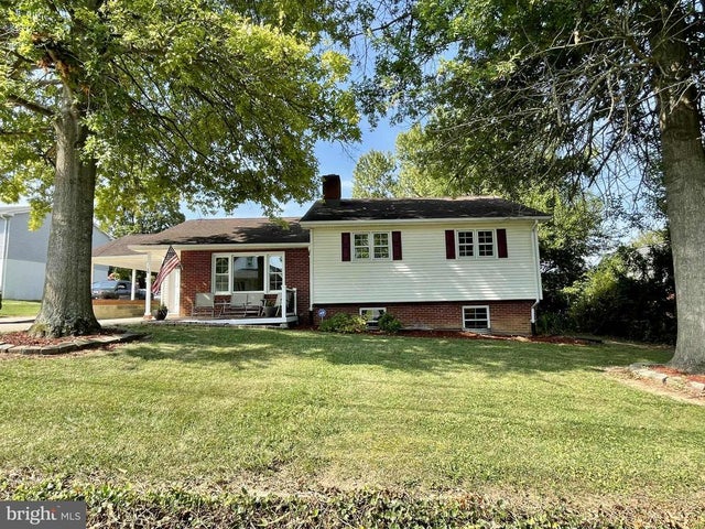 326 Hollingsworth Rd, Woodstock