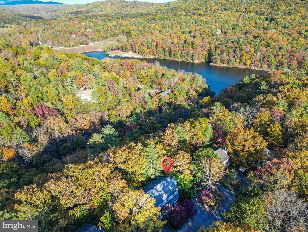 547-b King St #17b, BASYE