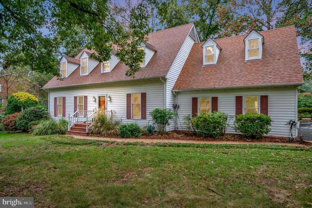 416 Whitecliff Dr, Fredericksburg
