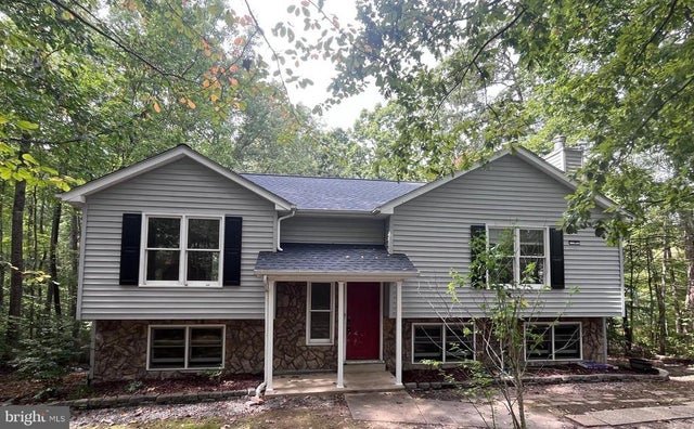 12814 Plantation Dr, Spotsylvania