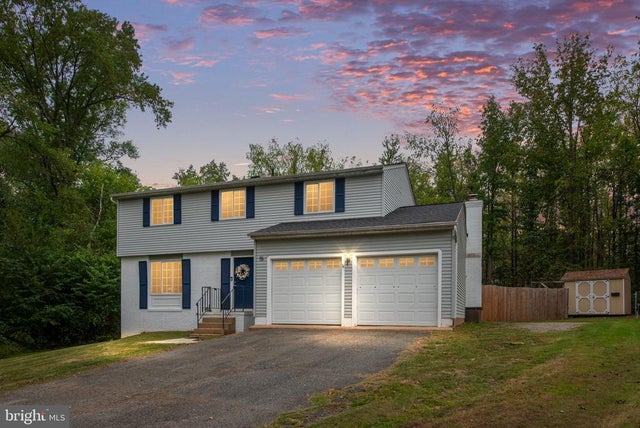 15 Saint Patrick St, Fredericksburg