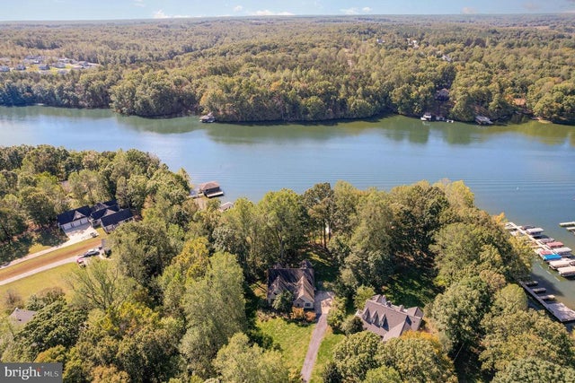 15606 Cedar Tree Ct, Mineral