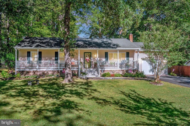 844 Stonewall Ln, Fredericksburg