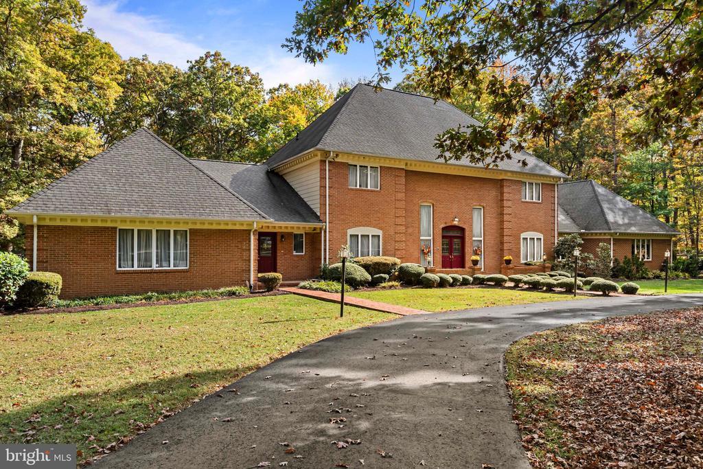 32 Carriage Hill Ln, FREDERICKSBURG