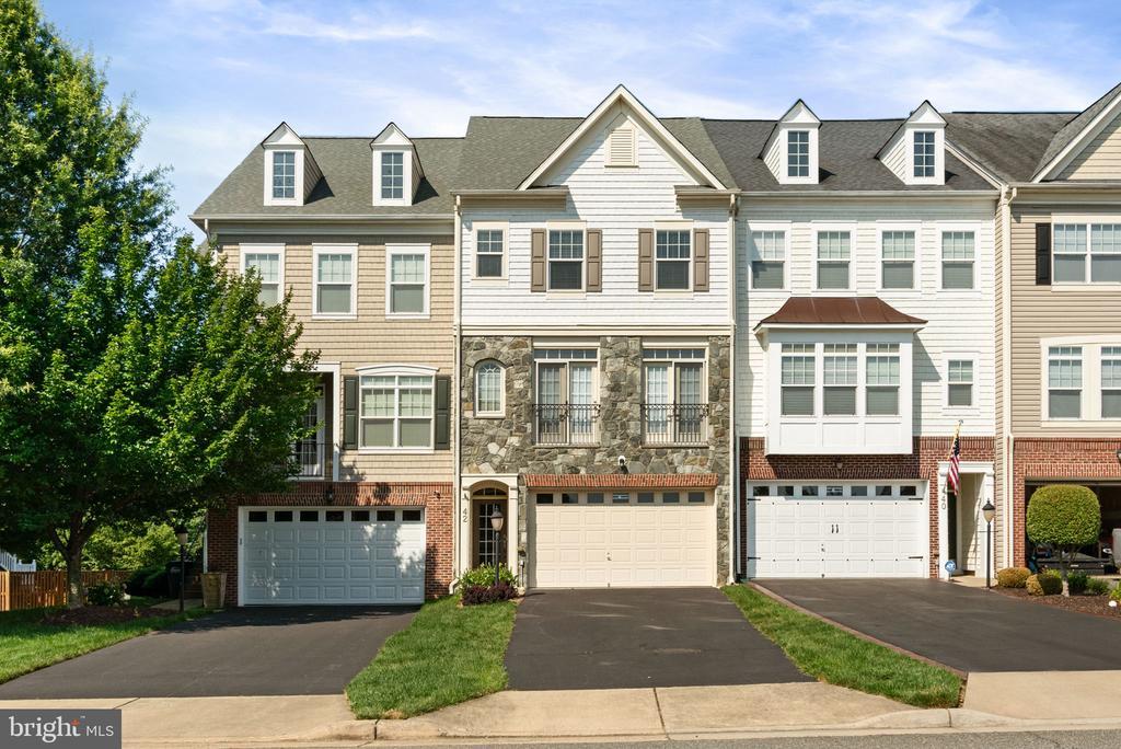 42 Pike Pl, STAFFORD