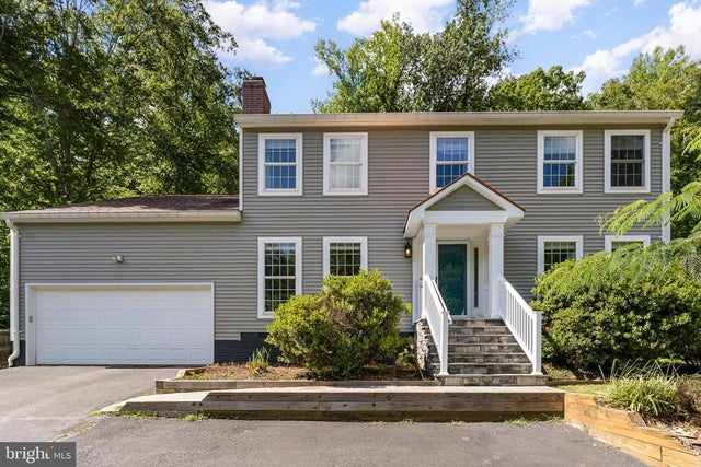 2437 Harpoon Dr, Stafford