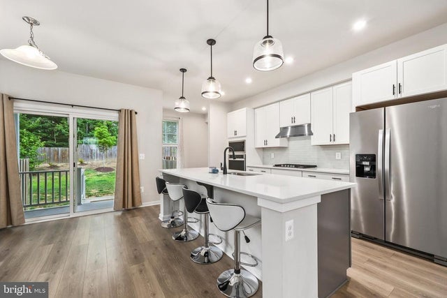 114 Lentz Ln, Stafford