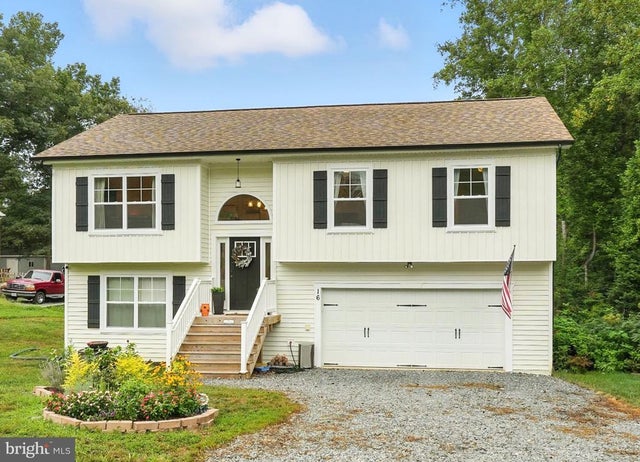 16 Crestview Dr, Stafford