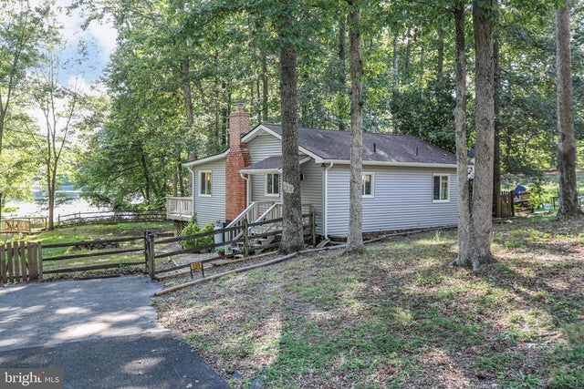 139 Woodland Dr, Stafford