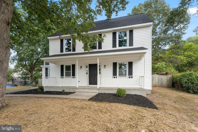 936 Ficklen Rd, Fredericksburg
