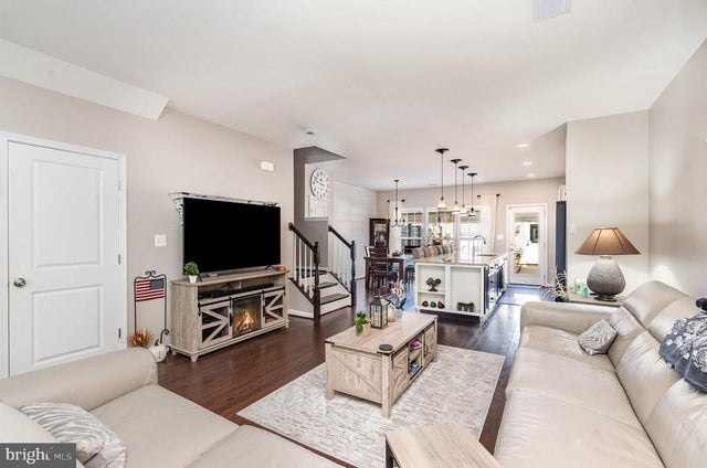 216 Shields Rd, Stafford