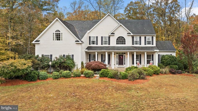 37 Serene Hills Dr, Fredericksburg