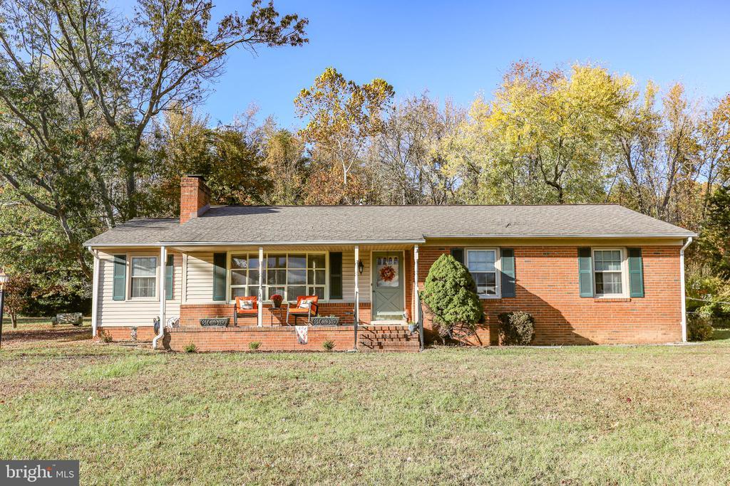 148 Sanford Dr, FREDERICKSBURG
