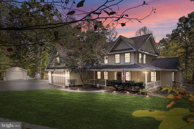 135 Old Cropps Mill Rd, Fredericksburg