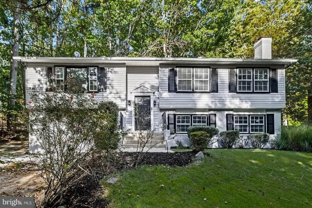 2312 Harpoon Dr, Stafford