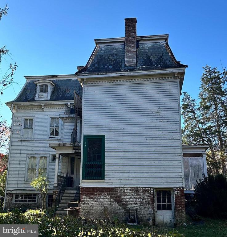 900 Ficklen Rd, FREDERICKSBURG