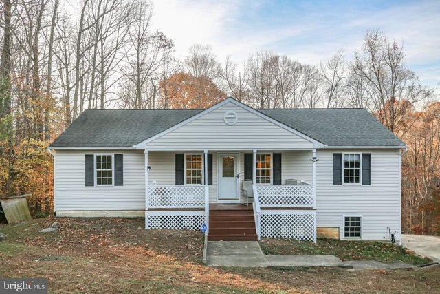315 Sandy Ridge Rd, Fredericksburg