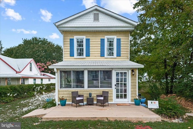 209 Hawthorne St, Colonial Beach