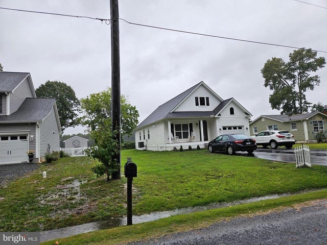 484 Latane Dr, Colonial Beach