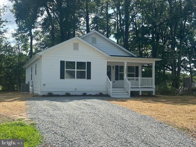 21 Lea Rd, Colonial Beach