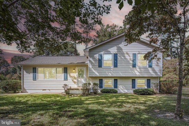 1247 S Glebe Rd, Montross