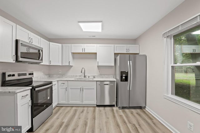 1003 Cedar Hill Rd, Colonial Beach