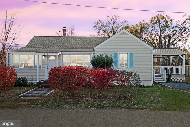 300 Weems, Colonial Beach