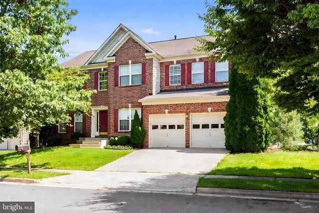 1950 Melvor Ln, Winchester