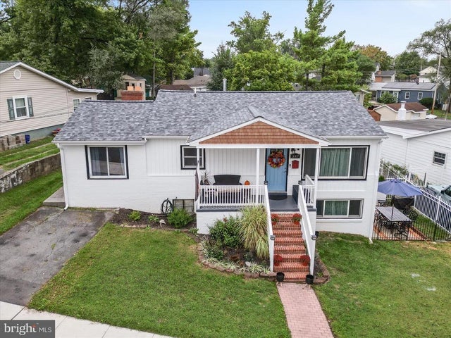 387 E Pall Mall St, Winchester