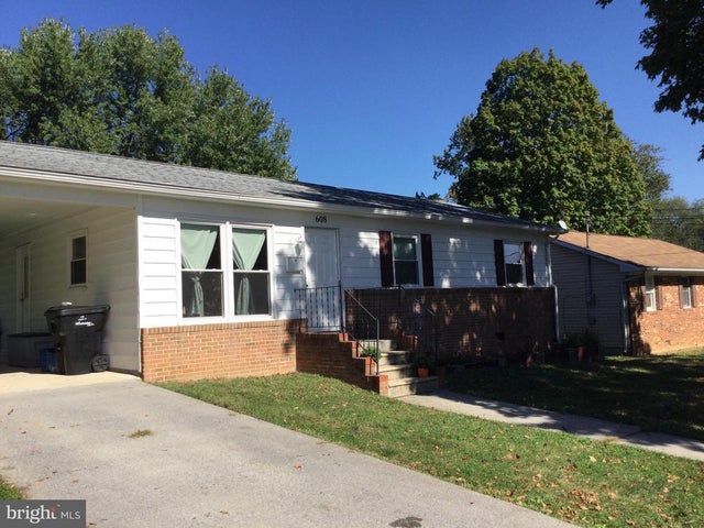 608 Green St, Winchester