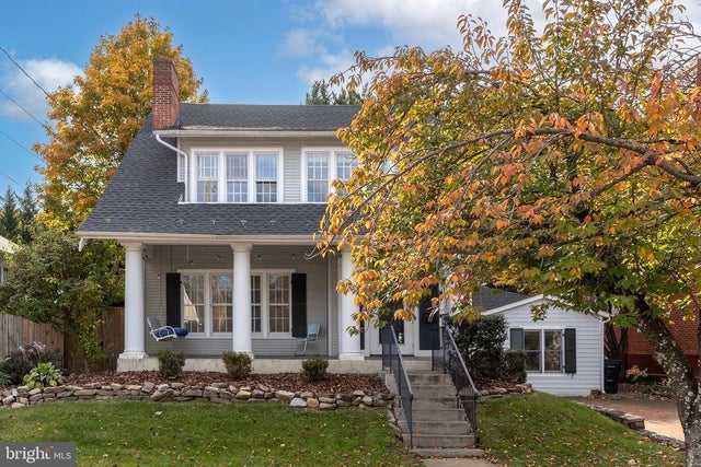 315 W Leicester St, Winchester